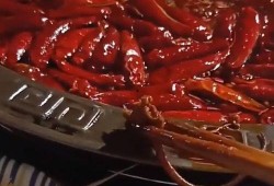 网友爆料火锅视频,揭秘火锅背后的秘密！