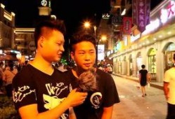 街访爆料路人视频,揭秘路人街访爆料背后的真实故事